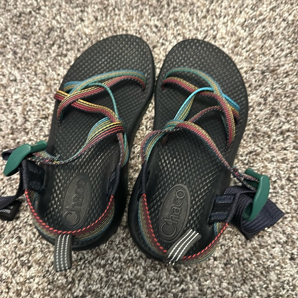 Chaco sandals EUC